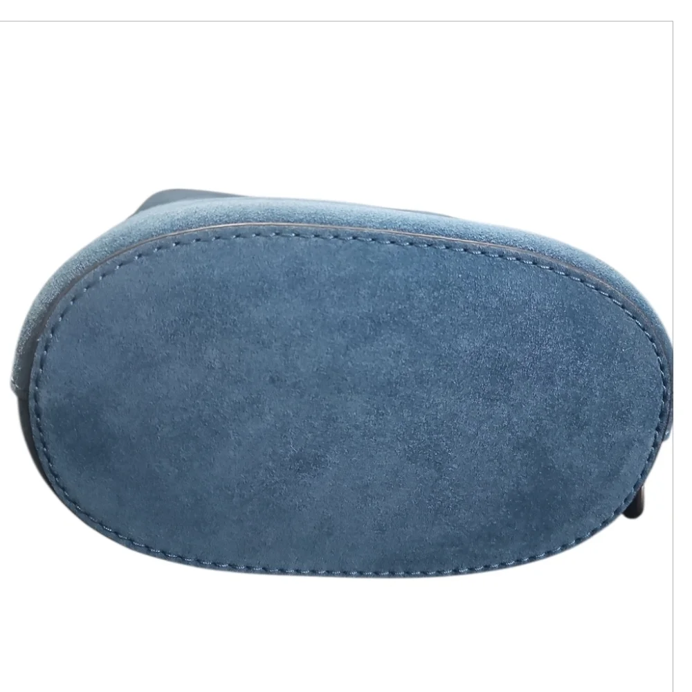 Coach Bleecker Bucket Bag 21 Sea Blue Suede Crossbody Purse Pouch